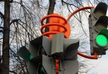 Зеленый мигающий сигнал светофора: можно ли ехать и когда за это могут оштрафовать?